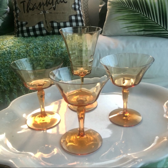 📌$20! Vintage Amber Stemware - 4 pcs Add to your collection - Picture 2 of 6
